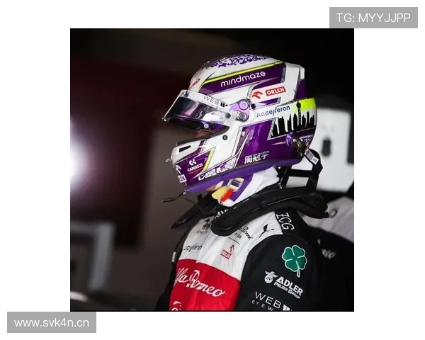 周冠宇与周杰伦墨尔本再聚首 共迎F1揭幕战